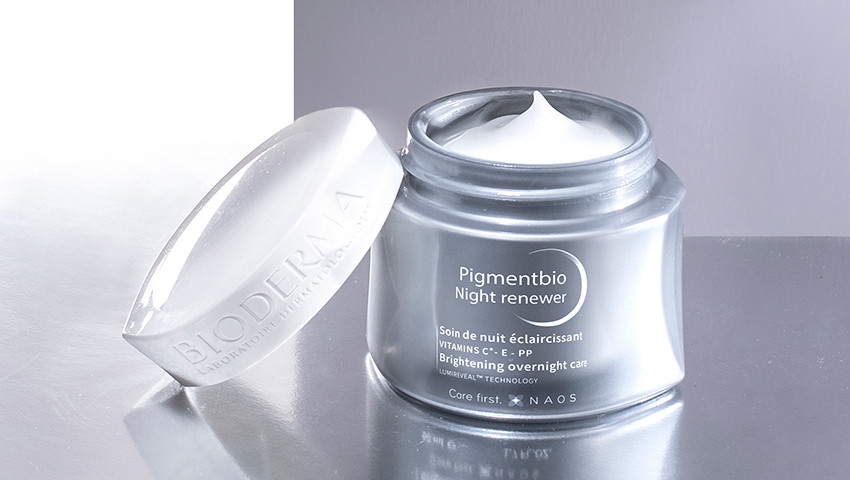 一張含有 文字, 錫, 圓柱, 瓶子 的圖片自動產生的描述