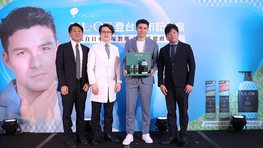 一張含有 服裝, 人員, 西裝, 人的臉孔 的圖片自動產生的描述